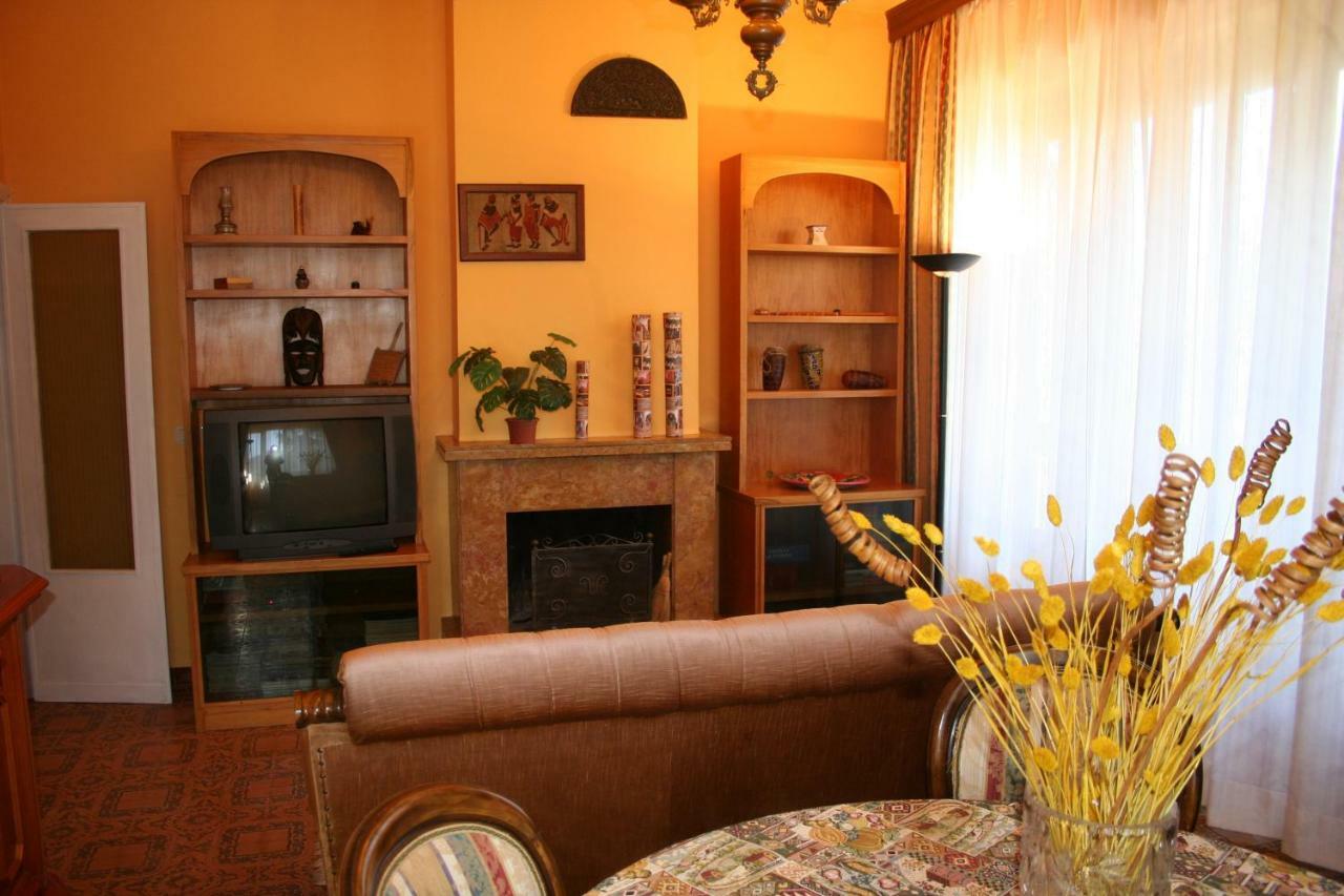 La Casa Di Rachele Appartement Sarteano Buitenkant foto